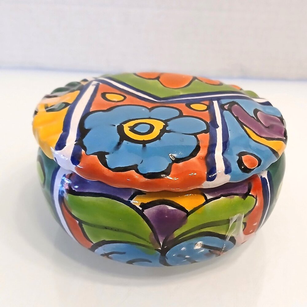 Mexican Talavera Pottery Round Trinket Box Dish Jewelry Floral Flowers Colorful